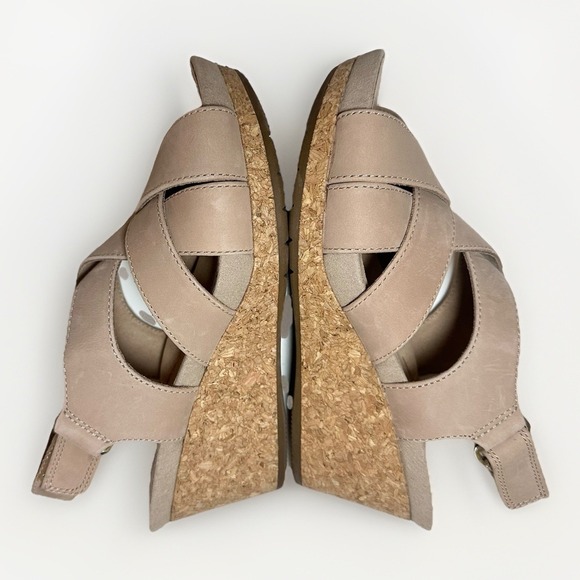Clarks Unstructured Women's Un Capri Step Wedge Platform Leather Nude Sandals 6 - Picture 9 of 12